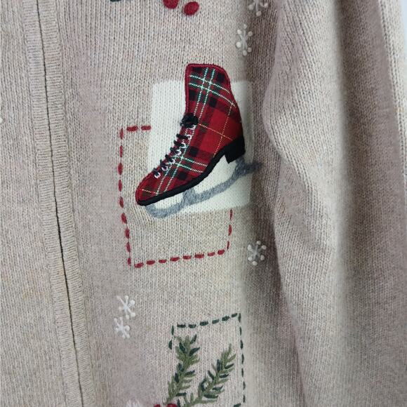 Croft & Barrow VTG SZ M Wool Angora Holiday Full-Zip Sweater Tartan Ice Skates - Picture 4 of 7